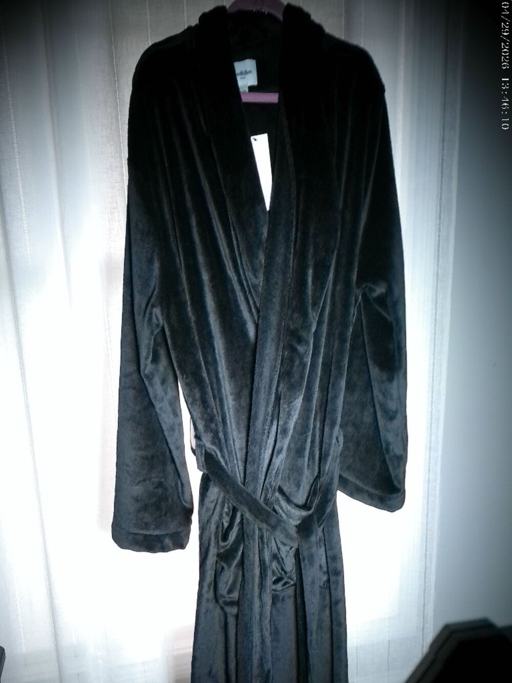 GOODIELLOW NWT Long Sleeve Open Front Black Velour Robe w/ Tie L/XL